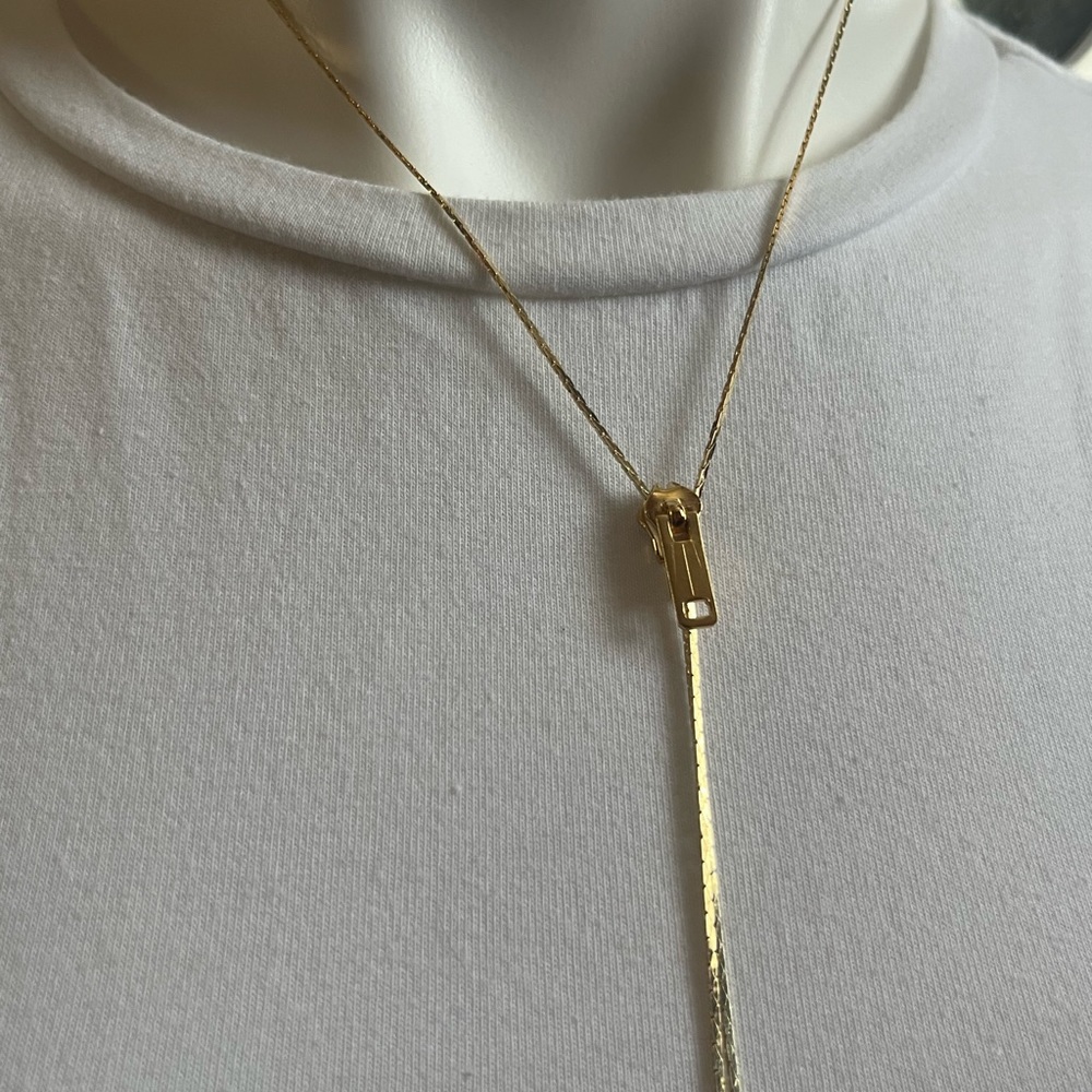 Vintage zipper gold tone necklace made in Korea